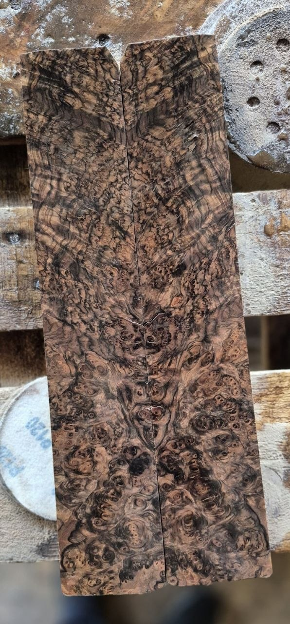 Exhibition Grade Knife Blocks (Oversized Book-Matched & Singles)